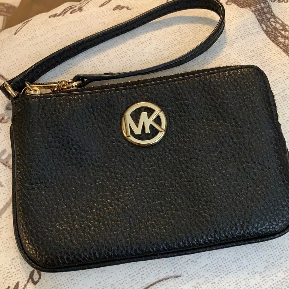 Wristlet